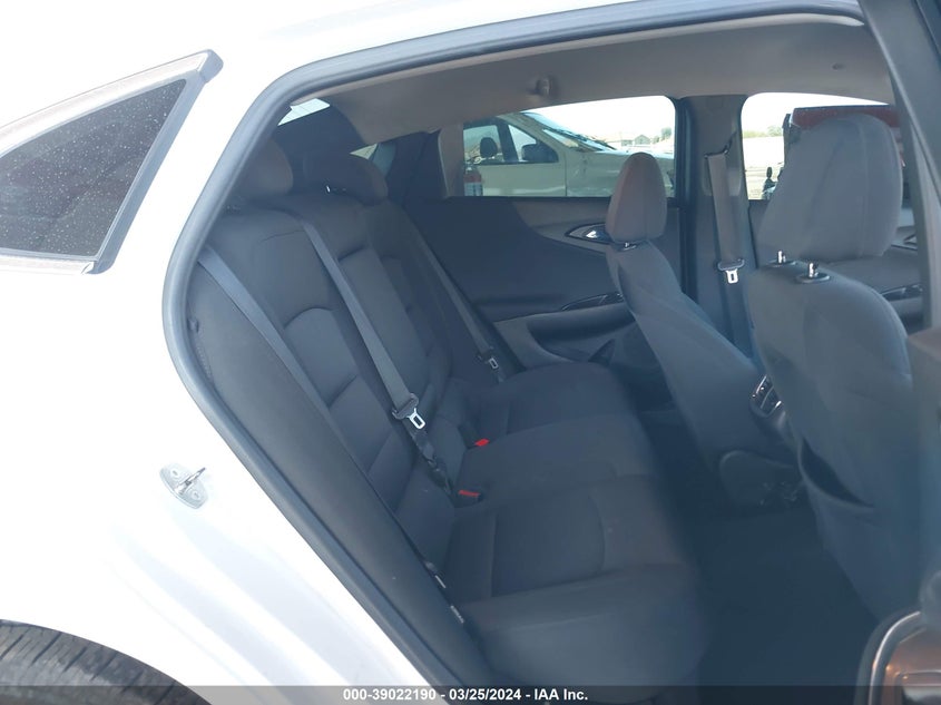 2018 CHEVROLET MALIBU LIMITED VIN: 1G1ZD5ST2JF190035