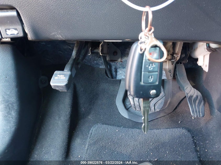 2017 NISSAN ROGUE S - JN8AT2MT6HW393883