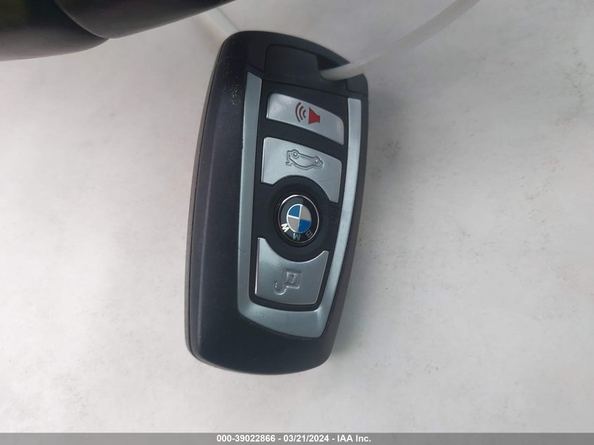 2015 BMW M4 - WBS3R9C55FK332715