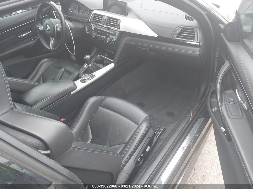 2015 BMW M4 - WBS3R9C55FK332715