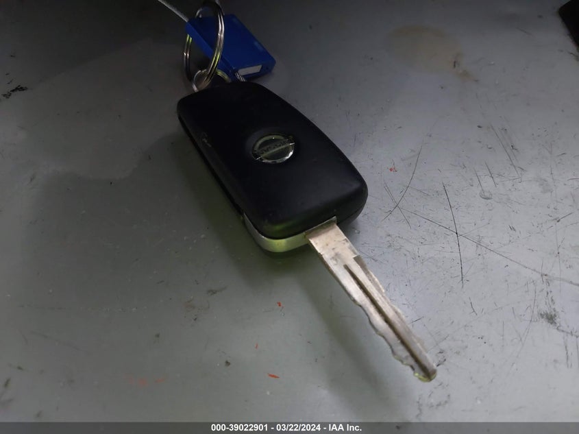 2016 NISSAN ROGUE S/SL/SV - JN8AT2MT5GW024995