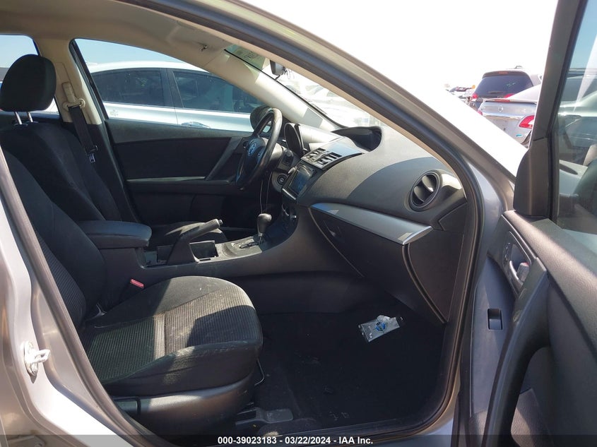 2013 MAZDA MAZDA3 I - JM1BL1UP8D1782562
