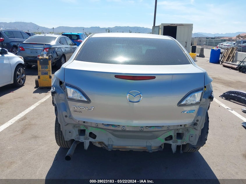 2013 MAZDA MAZDA3 I - JM1BL1UP8D1782562