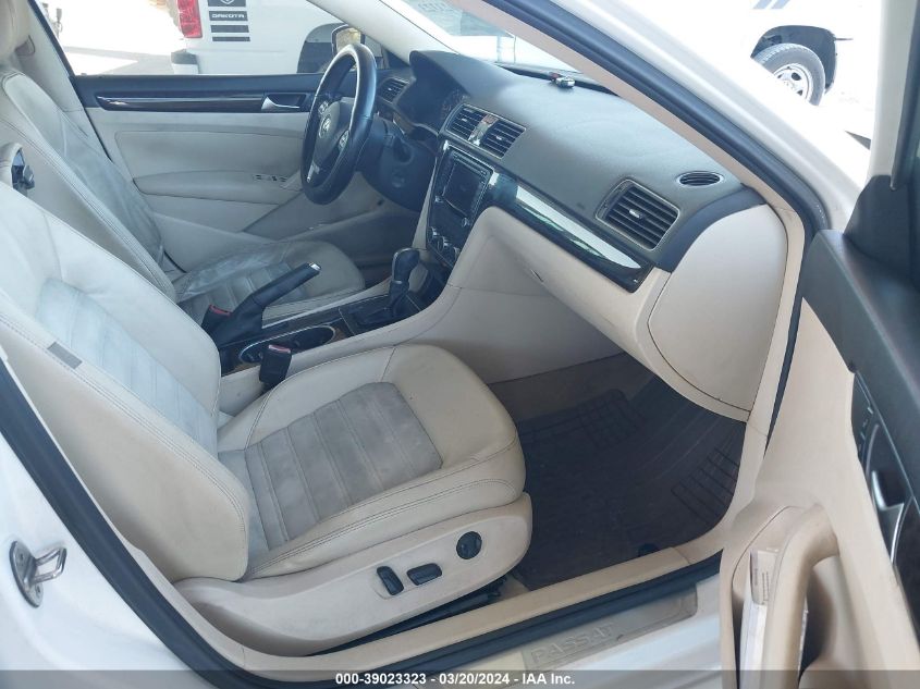 1VWCS7A34FC025481 | 2015 VOLKSWAGEN PASSAT