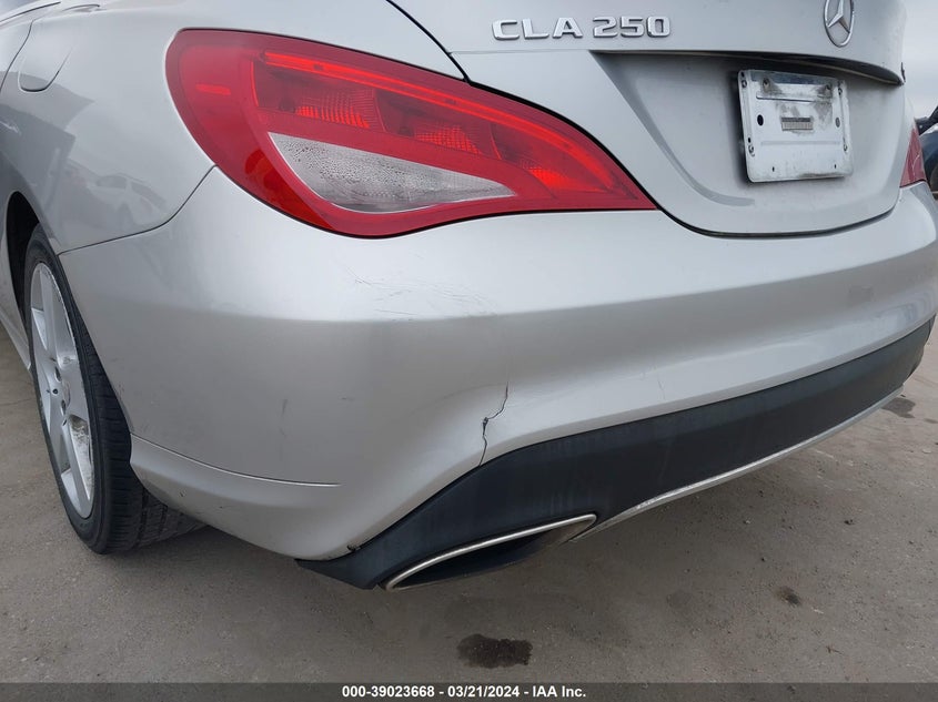 2018 MERCEDES-BENZ CLA 250 VIN: WDDSJ4GB0JN510329