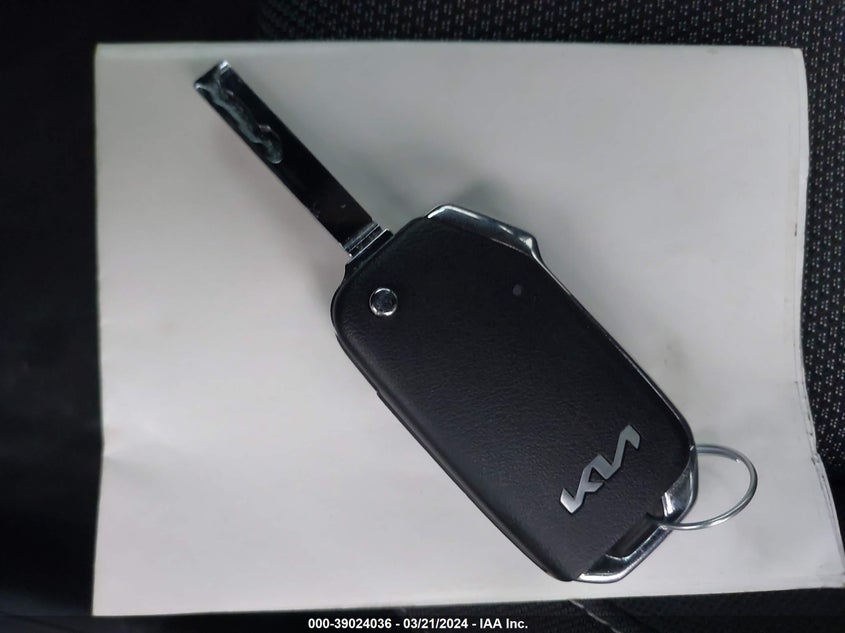 VIN 3KPF24AD1PE684183 2023 KIA FORTE LX