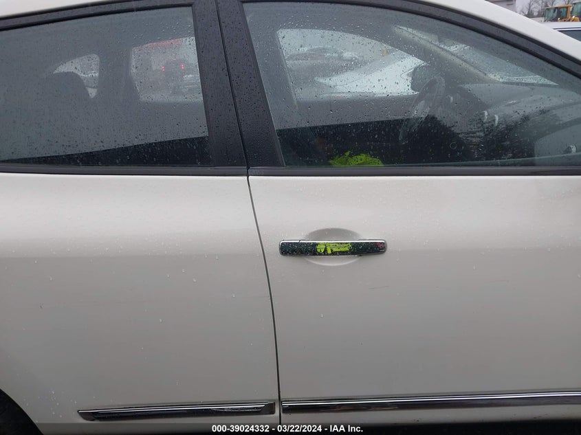 2014 NISSAN ROGUE SELECT S - JN8AS5MV0EW721252