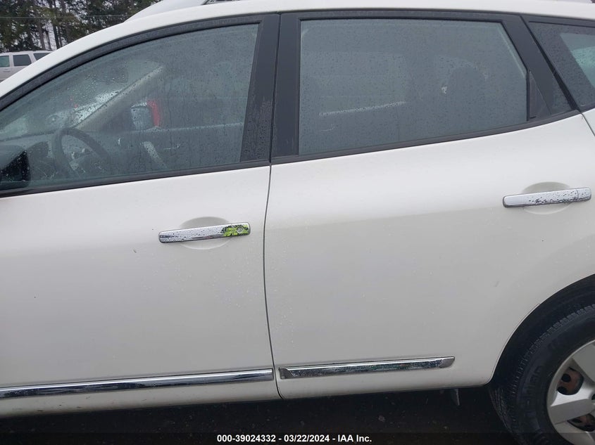 2014 NISSAN ROGUE SELECT S - JN8AS5MV0EW721252