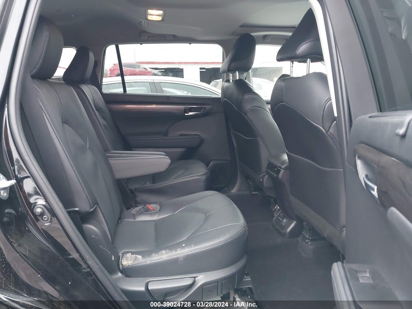 2023 TOYOTA HIGHLANDER VIN: 5TDXBRCH1PS580154