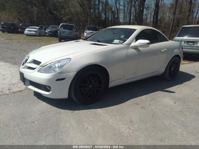 2009 Mercedes-Benz Slk 300 VIN: WDBWK54F19F190559 Lot: 39025527