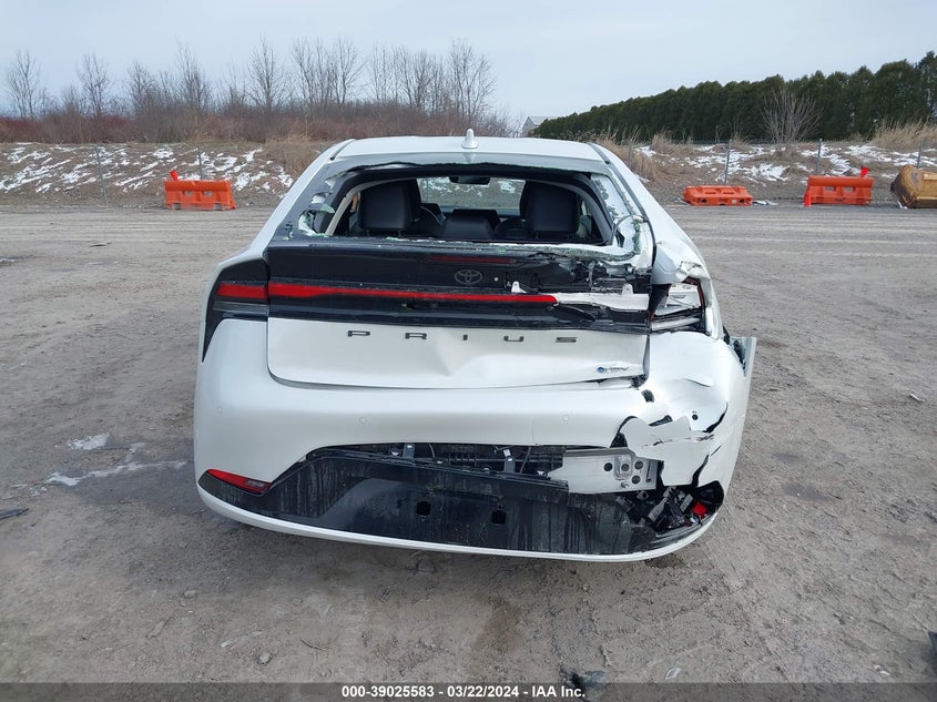 2024 TOYOTA PRIUS 2.0L I4   N(VIN: JTDADABUXR3010612