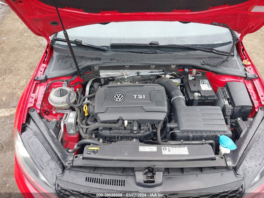 2015 VOLKSWAGEN GOLF GTI 2.0T SE 4-DOOR - 3VW4T7AU5FM014384
