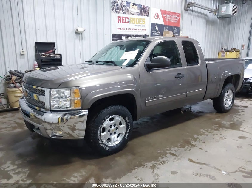 2013 CHEVROLET SILVERADO 1500 LT - 1GCRKSE70DZ242355