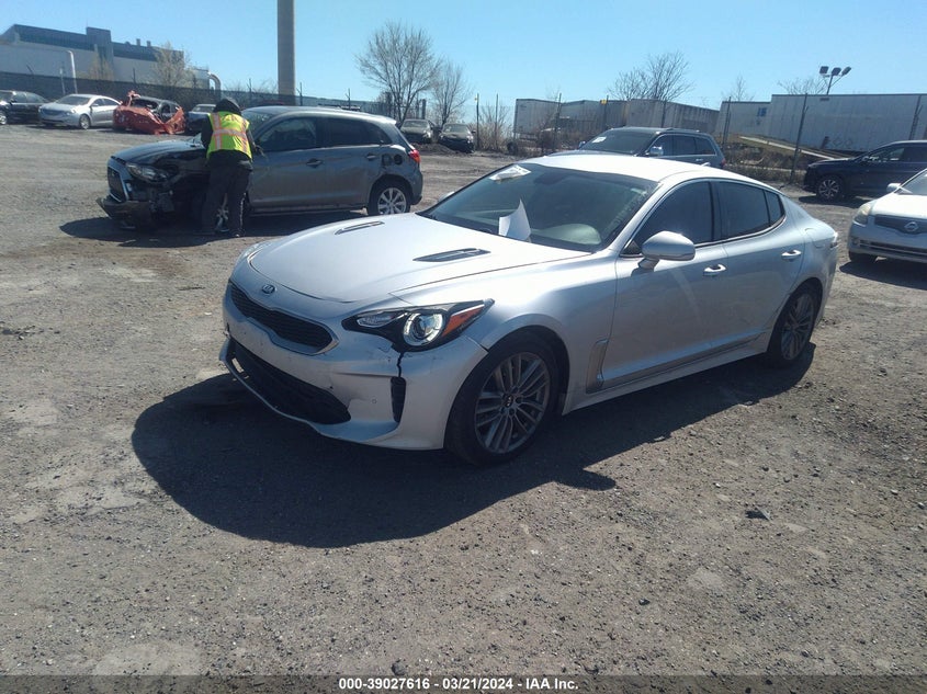 2018 Kia Stinger VIN: KNAE15LA2J6035123 Lot: 39027616