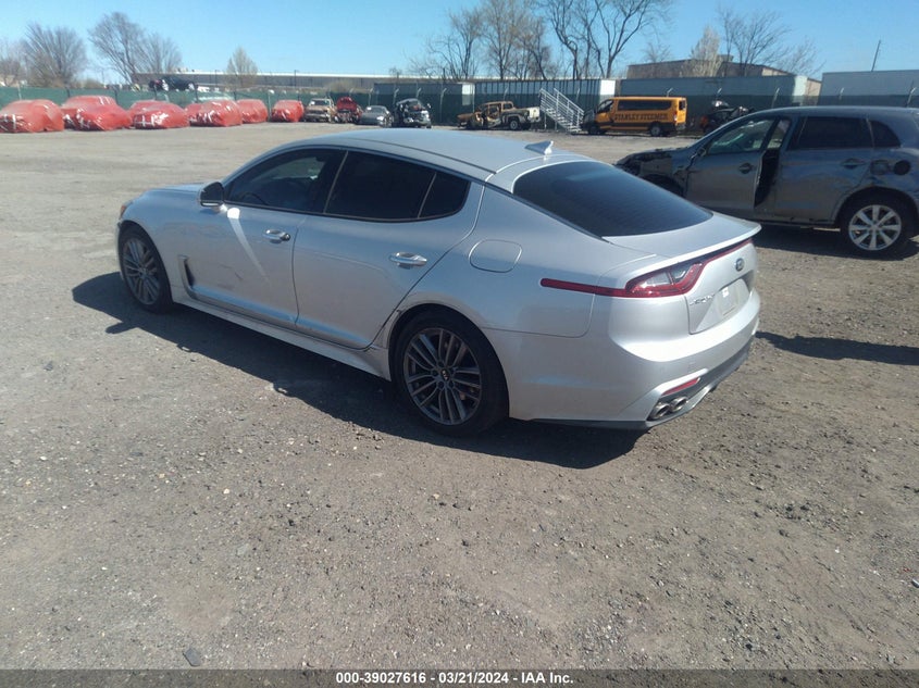 2018 Kia Stinger VIN: KNAE15LA2J6035123 Lot: 39027616