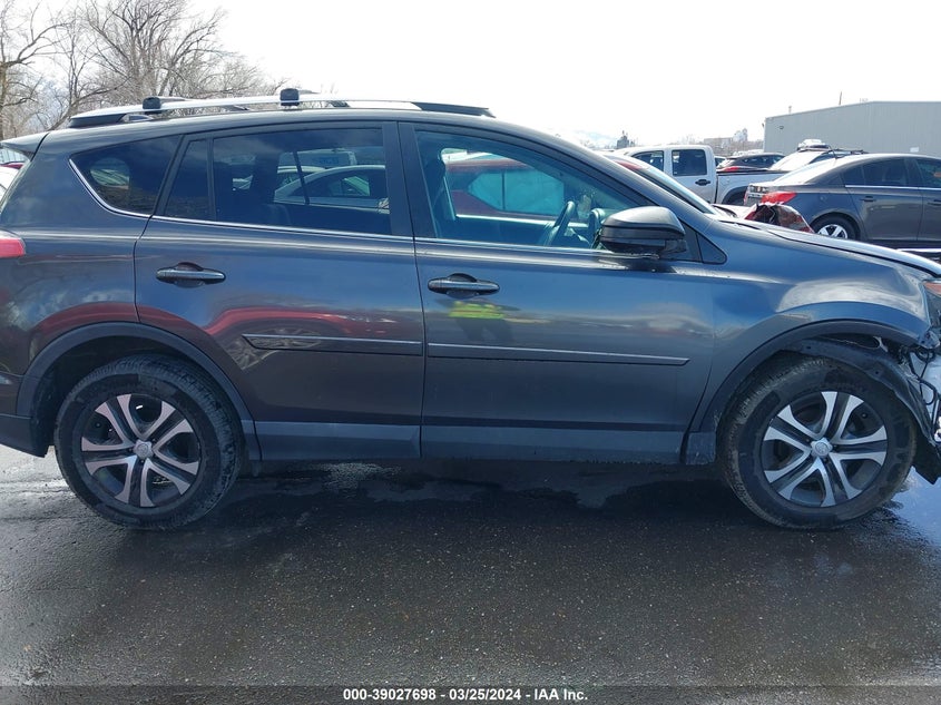 2016 TOYOTA RAV4 LE - 2T3BFREV1GW424518