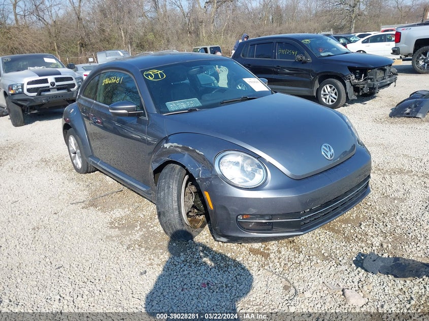 2014 VOLKSWAGEN BEETLE - 3VWJL7AT7EM647400