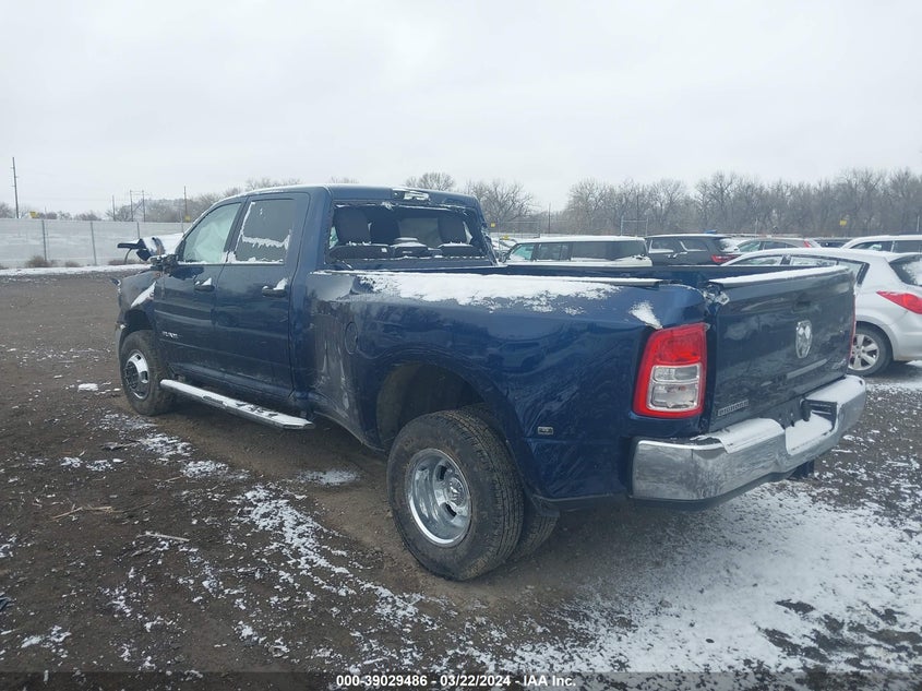 2024 Ram 3500 Big Horn 4X4 8' Box VIN: 3C63RRHL9RG120868 Lot: 39029486