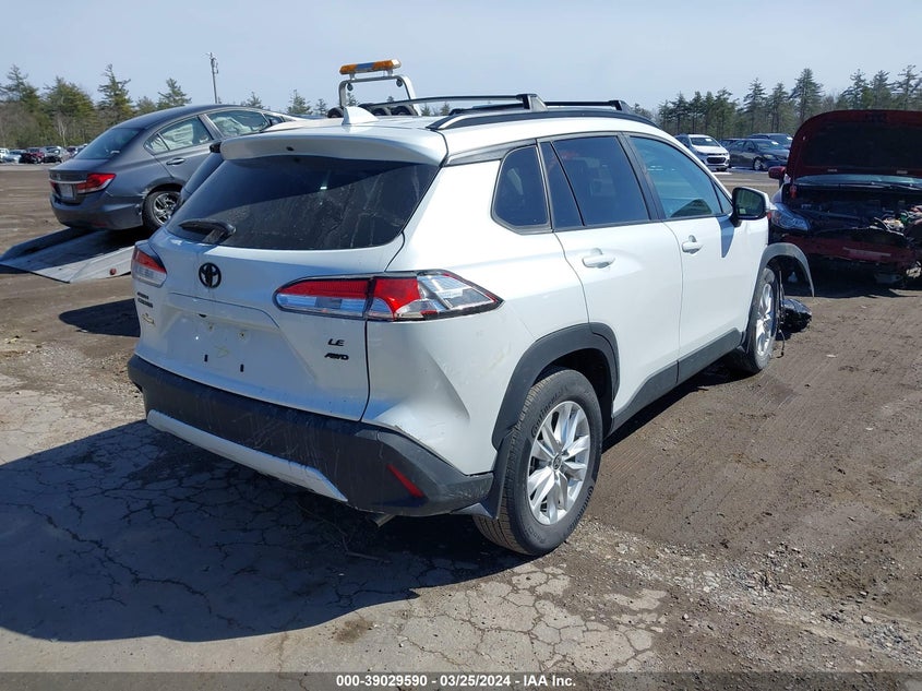 2022 Toyota Corolla Cross Le VIN: 7MUBAABG7NV007043 Lot: 39029590