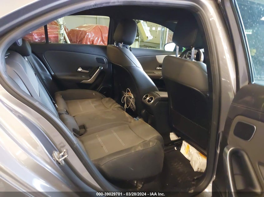 2019 MERCEDES-BENZ A 220 VIN: WDD3G4EB5KW002309