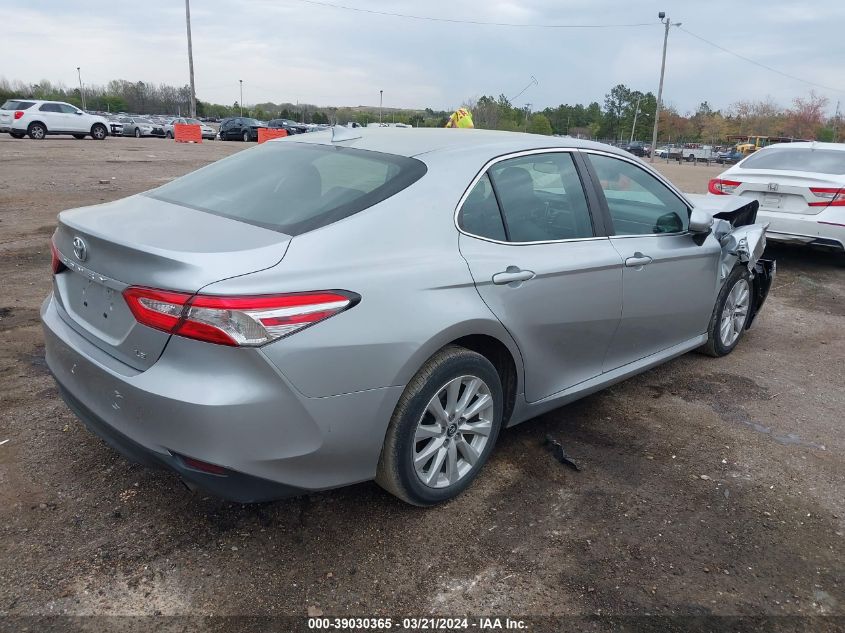 2019 Toyota Camry Le VIN: 4T1B11HK3KU257310 Lot: 39030365