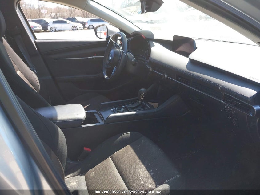 VIN 3MZBPABL0KM111422 2019 MAZDA MAZDA3
