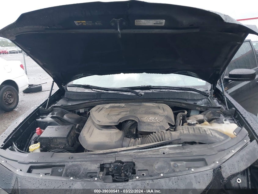VIN 2C3CCABG2KH559704 2019 CHRYSLER 300 S