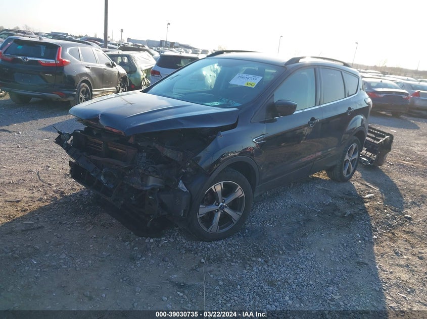 VIN 1FMCU9GD8HUA35318 2017 FORD ESCAPE SE