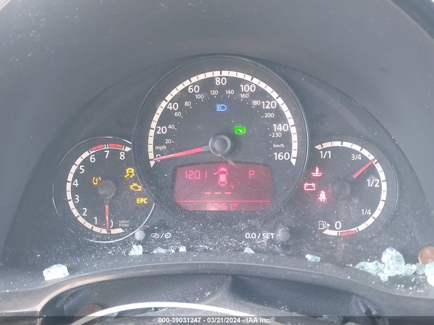 2014 VOLKSWAGEN BEETLE 2.5L ENTRY - 3VWFP7AT9EM621259