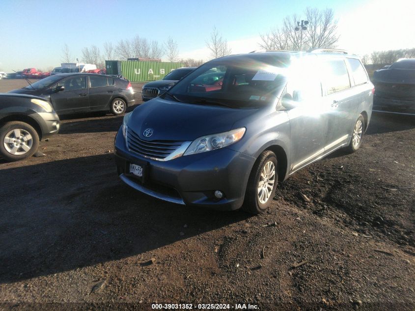 2017 Toyota Sienna Xle Premium 8 Passenger VIN: 5TDYZ3DC9HS766560 Lot: 39031352