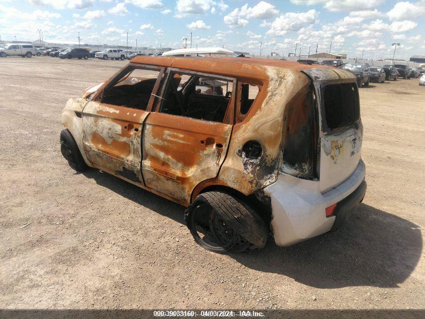 2011 Kia Soul VIN: KNDJT2A11B7303152 Lot: 39033160