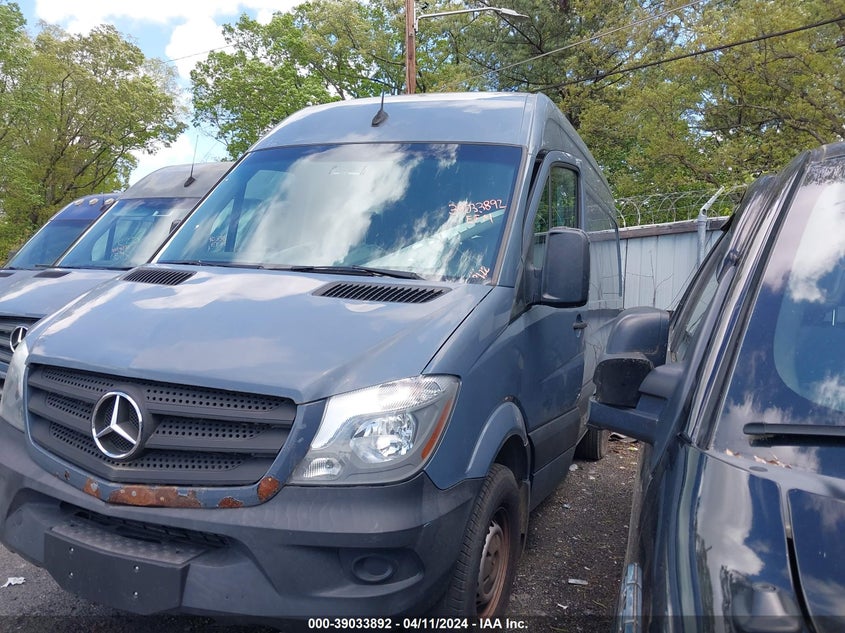 2018 Mercedes-Benz Sprinter 2500 Standard Roof V6 VIN: WD3PE7CD2JP642634 Lot: 39033892