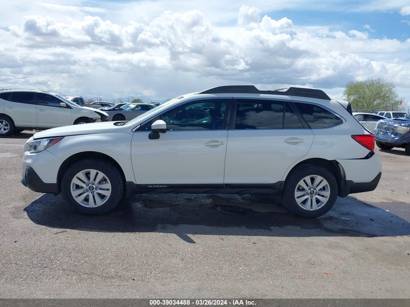 VIN 4S4BSAFCXK3267556 2019 SUBARU OUTBACK 2.5I PREMIUM