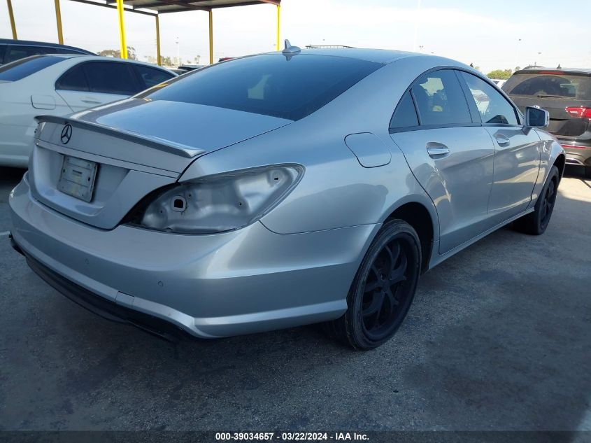 WDDLJ7DB9CA016927 2012 Mercedes-Benz Cls 550