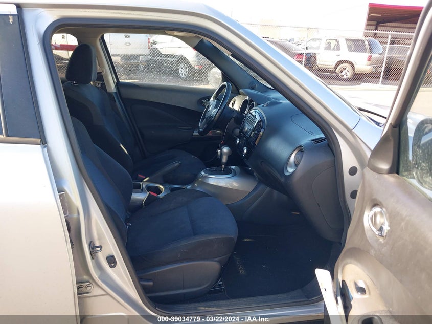 2014 Nissan Juke Sv VIN: JN8AF5MR5ET450018 Lot: 39034779