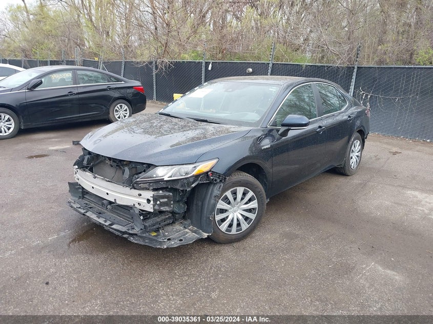 2021 TOYOTA CAMRY LE HYBRID - 4T1C31AK5MU551318