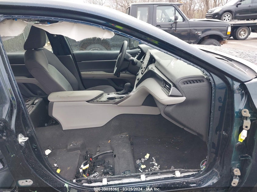 2021 TOYOTA CAMRY LE HYBRID - 4T1C31AK5MU551318