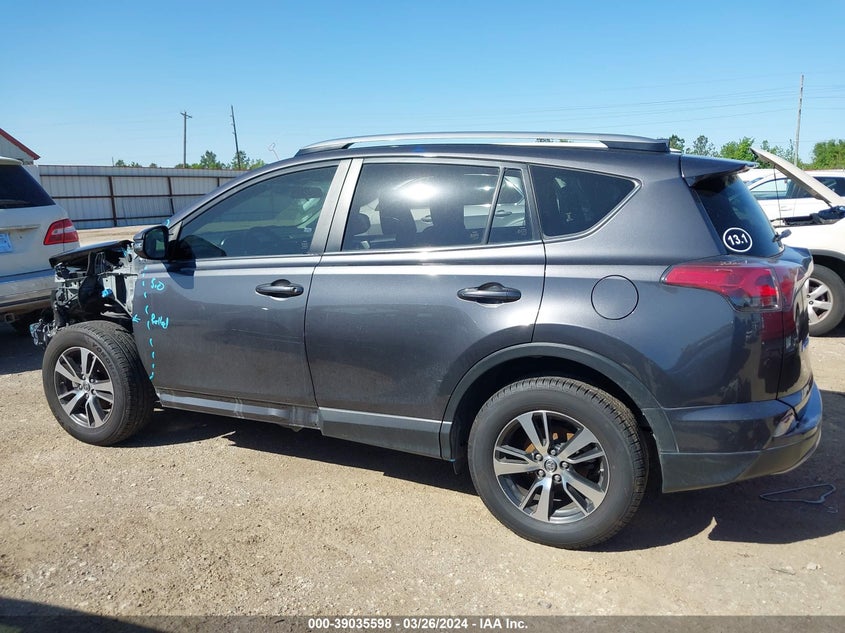 2018 TOYOTA RAV4 XLE - JTMWFREV6JJ728600