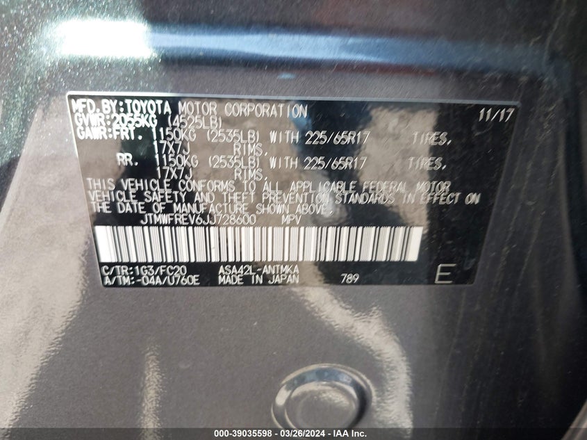 2018 TOYOTA RAV4 XLE - JTMWFREV6JJ728600