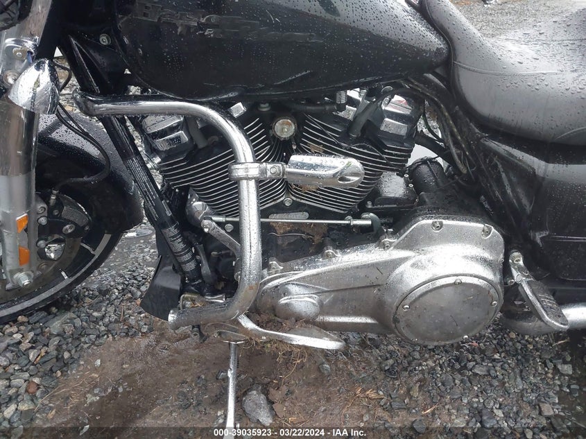VIN 1HD1KBC12LB632195 2020 HARLEY-DAVIDSON FLHX