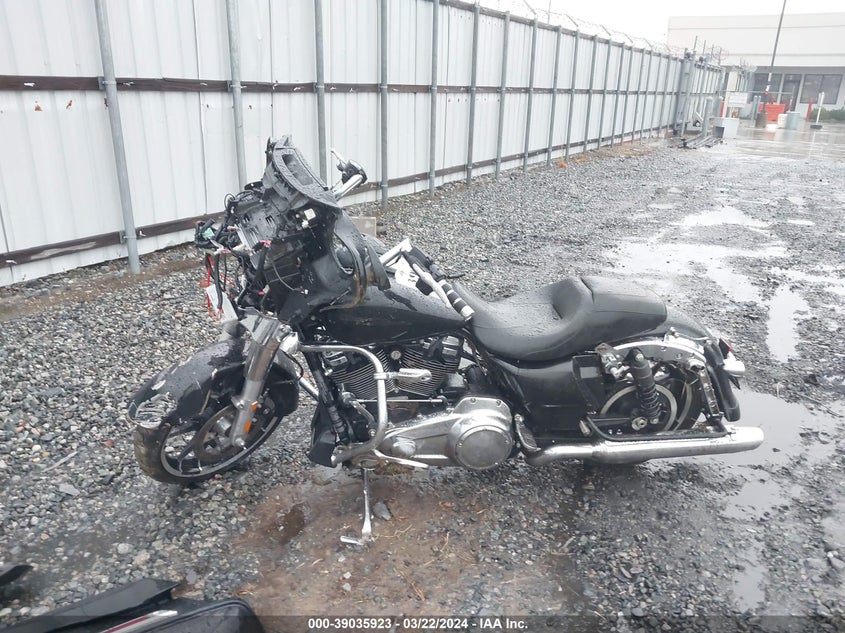 VIN 1HD1KBC12LB632195 2020 HARLEY-DAVIDSON FLHX