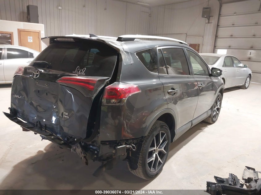 2016 TOYOTA RAV4 SE - JTMJFREV0GD186959