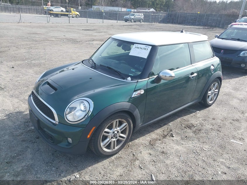 2013 Mini Hardtop Cooper S VIN: WMWSV3C55DT392395 Lot: 39036303