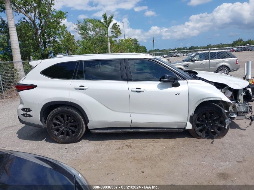 2022 Toyota Highlander Xle VIN: 5TDGZRAH0NS554706 Lot: 39036537