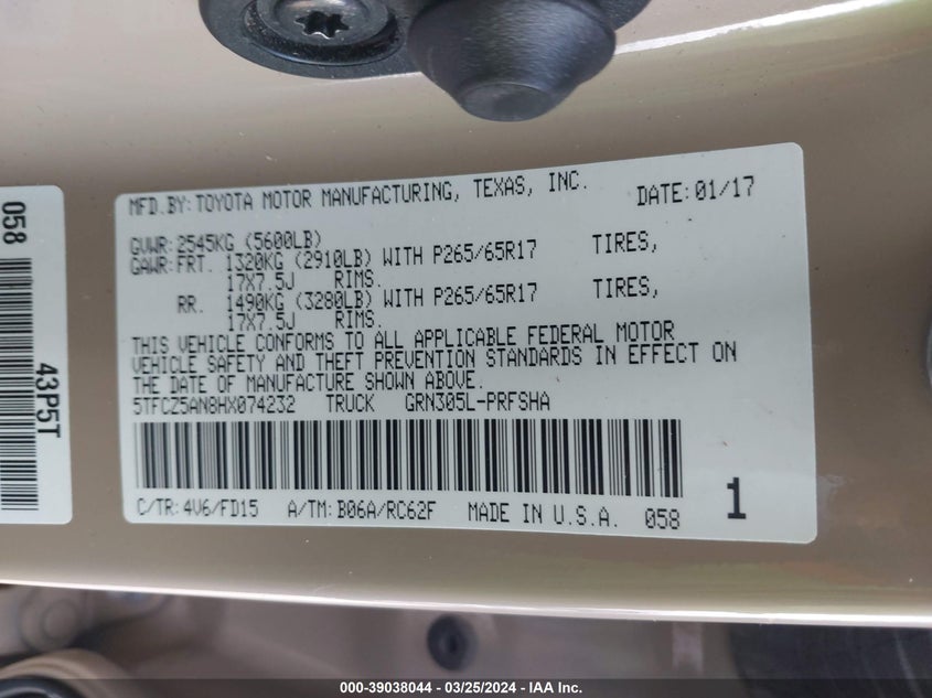 2017 TOYOTA TACOMA DBL CAB/SR/TRDSPT/OR/PRO - 5TFCZ5AN8HX074232