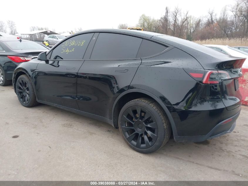 2022 Tesla Model Y VIN: 7SAYGDEE0NF376042 Lot: 39038088