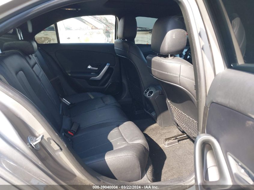 2019 Mercedes-Benz A 220 4Matic VIN: WDD3G4FB2KW027702 Lot: 39040004