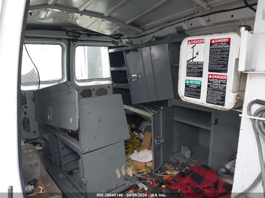 2000 Ford E-350 Super Duty Commercial/Recreational VIN: 1FTSE34L7YHA14703 Lot: 39040146