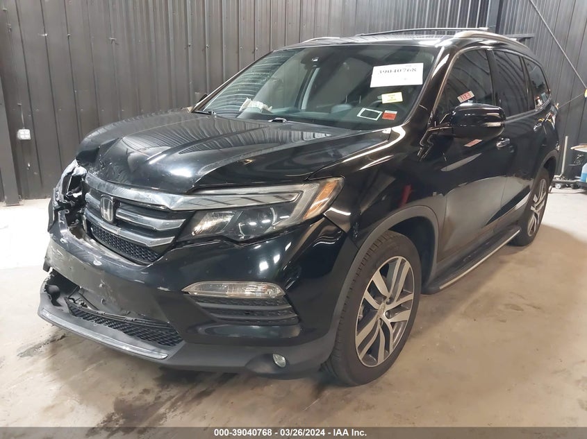 2017 HONDA PILOT TOURING - 5FNYF6H93HB016553