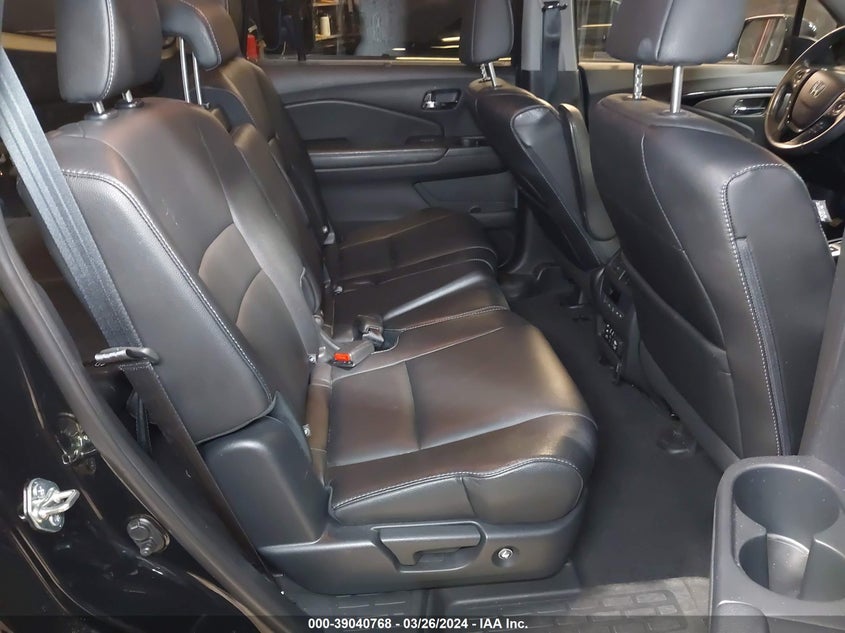 2017 HONDA PILOT TOURING - 5FNYF6H93HB016553